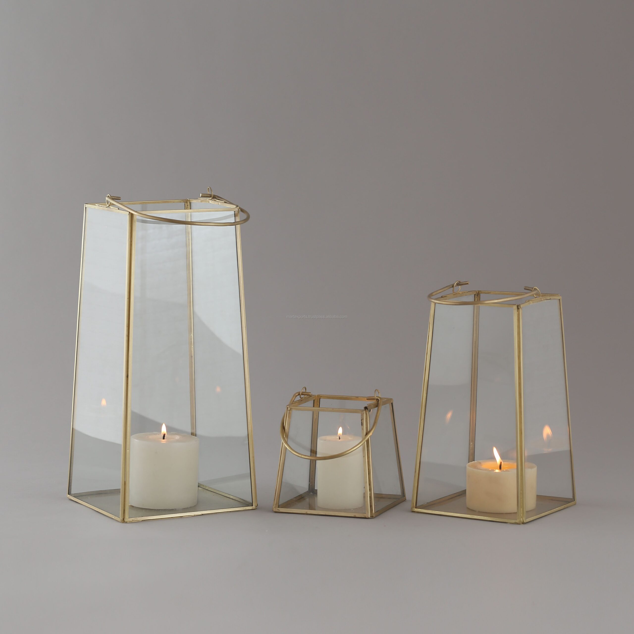 High Quality Metal Glass Gold Lantern Set Home Decor Christmas Candle Holder Transparent Glasses Wood Candle Holders - Image 2